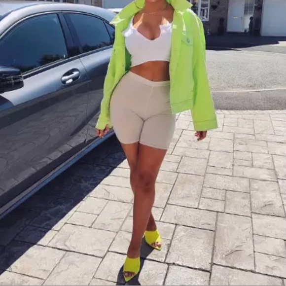 Lime green slip on mule high heel shoe - Picture 3 of 3